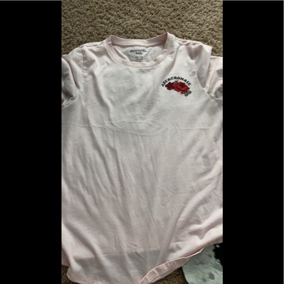 light pink loose shirt - Picture 1 of 2